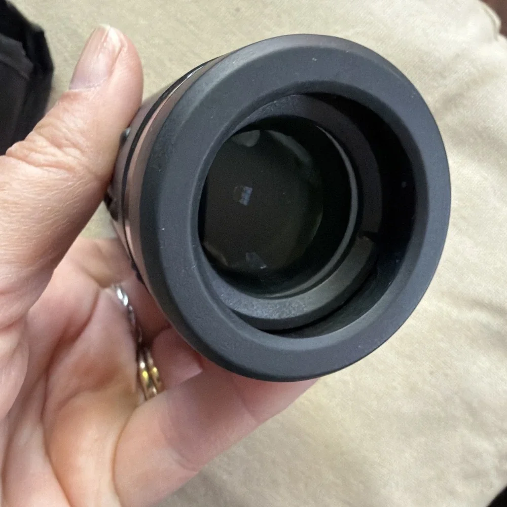 ROXANT ROX-GS Authentic GRIP SCOPE HD Wide View Monocular Mini Telescope w/CASE